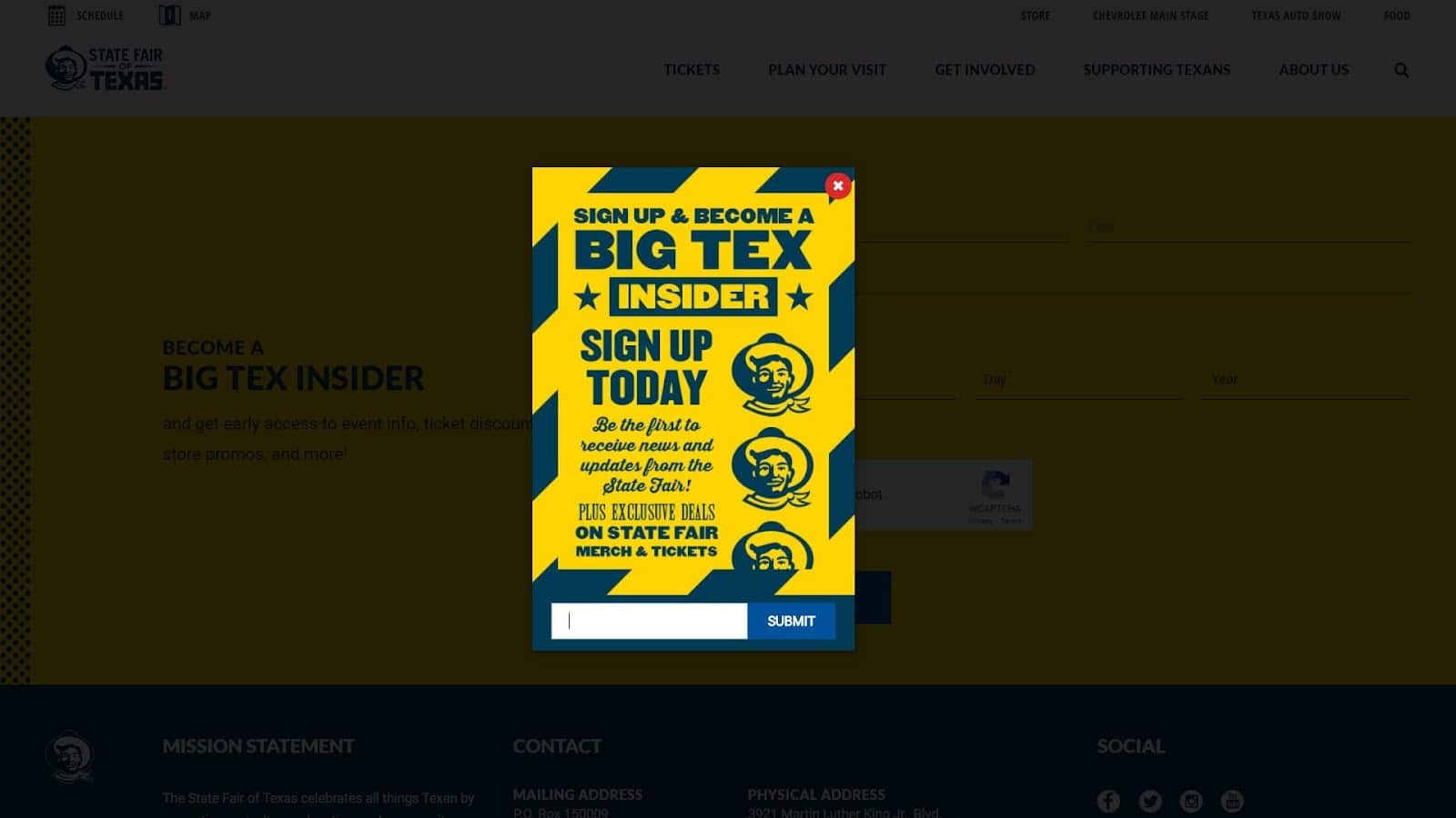 State Fair of Texas designed an email signup form with a lead magnet offering exclusive merchandise and event tickets.